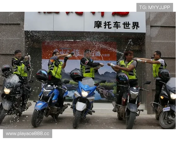 山东男子骑三轮千里追球梦极限之旅终点抵达却感体力透支疲惫不堪